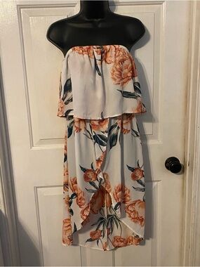 Charlotte Russe Peach and White Floral Off-Shoulder Dress